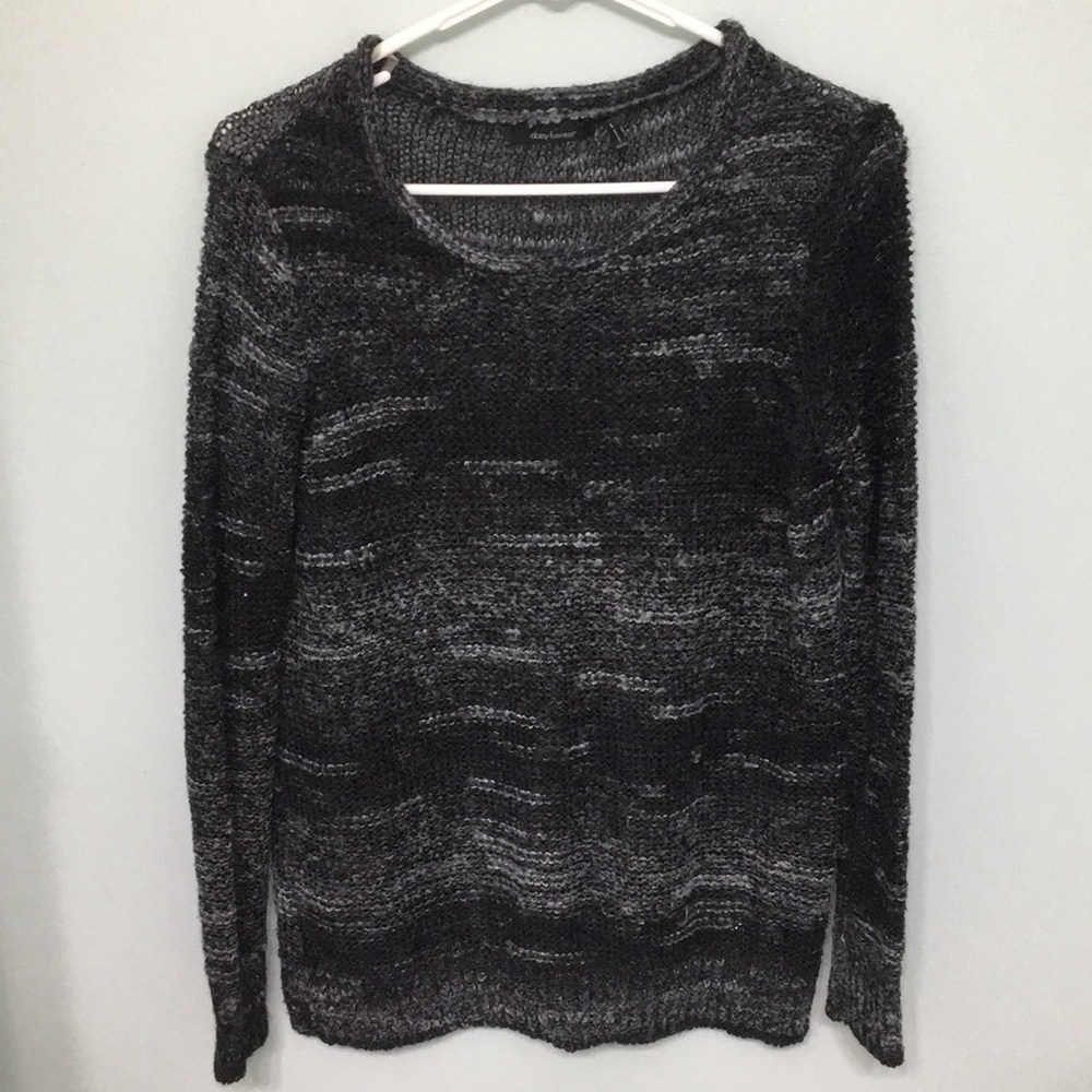 Daisy Fuentes Sweater